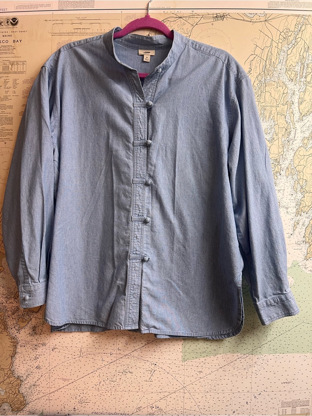 J Jill Chambray Blouse Womens Light Blue Long Sleeve Button Front Mock Neck Sz M